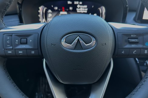 New 2025 INFINITI QX60 Luxe w/ Black Edition image 26