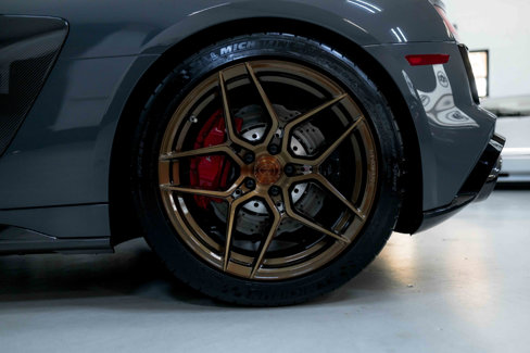 Used 2022 Audi R8 V10 w/ Premium Package image 40