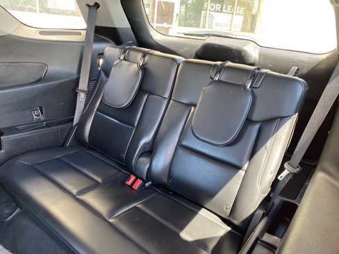 Used 2021 Ford Explorer XLT w/ Equipment Group 202A image 20
