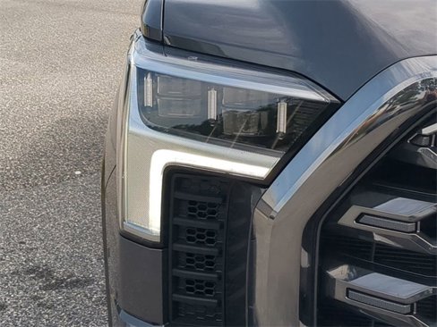 Used 2024 Toyota Tundra Platinum image 23