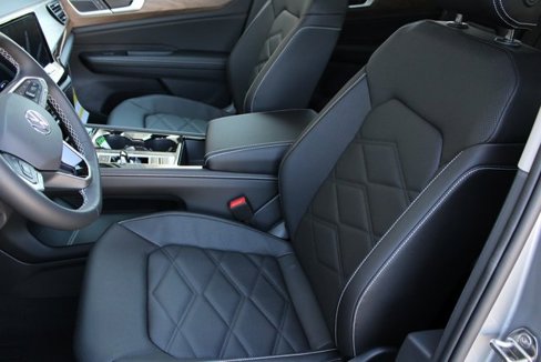 New 2026 Volkswagen Atlas SE image 6