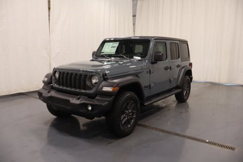 New 2025 Jeep Wrangler Sport S image 4