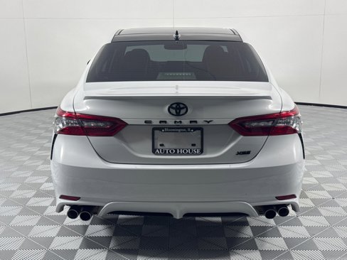 Used 2023 Toyota Camry XSE image 5