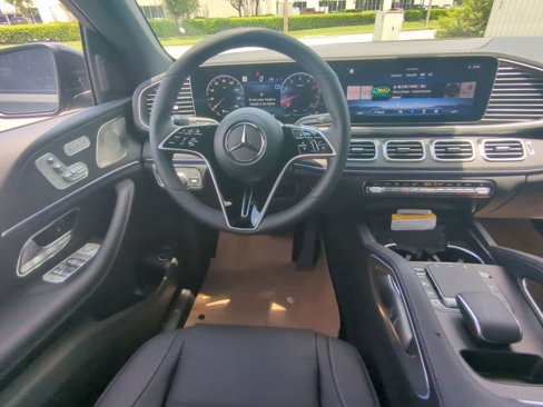 New 2026 Mercedes-Benz GLE 450 4MATIC Coupe image 3