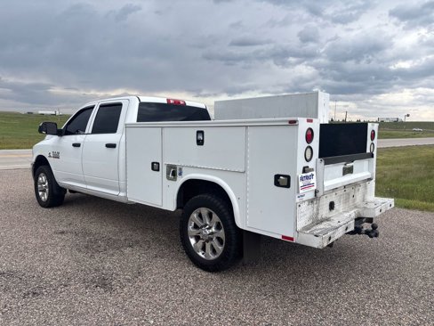 Used 2017 RAM 3500 Tradesman w/ Chrome Appearance Group image 3