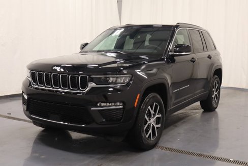 New 2025 Jeep Grand Cherokee Limited image 6