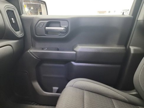Used 2024 Chevrolet Silverado 1500 Custom w/ Turbomax Blackout Package image 28
