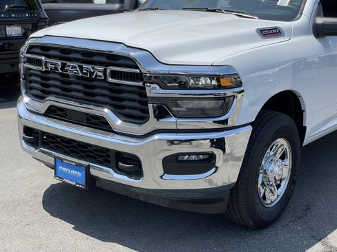 New 2025 RAM 2500 Tradesman w/ Chrome Appearance Group image 10