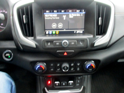 Used 2019 GMC Terrain SLE image 9