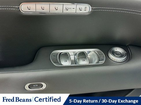 Used 2025 Genesis G90 3.5T image 20