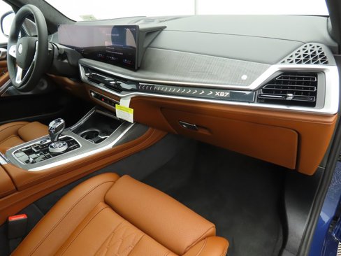 New 2026 BMW ALPINA XB7 image 17