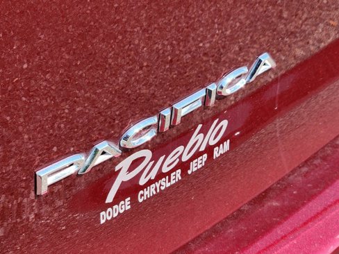 Certified 2021 Chrysler Pacifica Touring w/ Cold Weather Group image 11