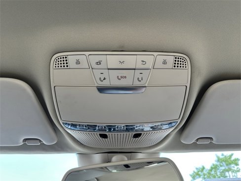 Used 2017 Mercedes-Benz C 300 Sedan image 27