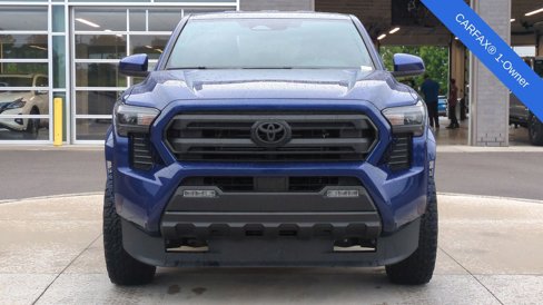 Used 2024 Toyota Tacoma SR5 image 9