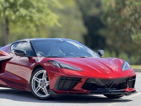 Used 2022 Chevrolet Corvette Stingray Preferred Cpe w/ Body-Color Dual Roof Package image 41