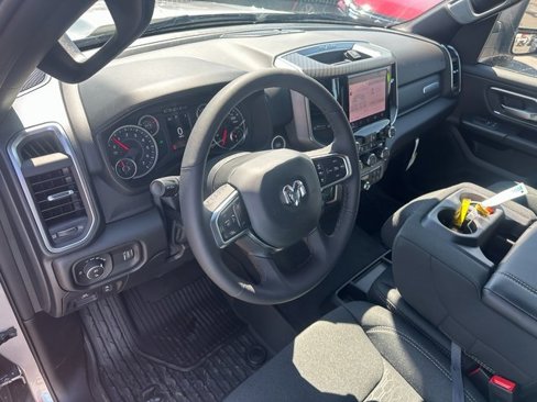 New 2026 RAM 1500 4x4 Crew Cab image 15