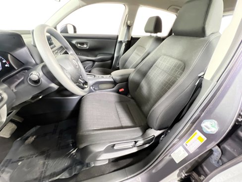 Used 2023 Honda HR-V LX image 19