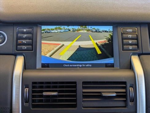Used 2018 Land Rover Discovery Sport HSE image 14