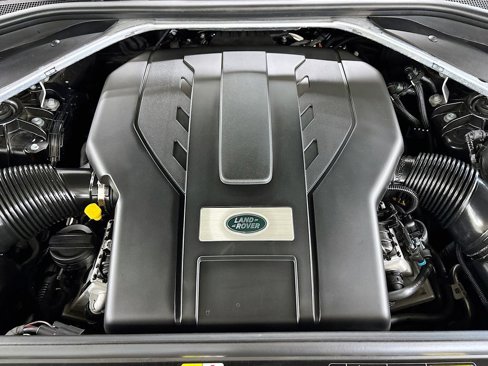 Used 2023 Land Rover Range Rover SE image 23