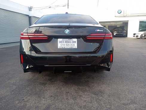 Used 2024 BMW i5 M60 w/ Executive Package image 4