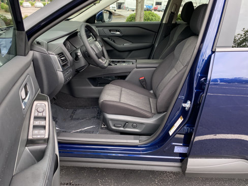 New 2026 Nissan Rogue SV image 13