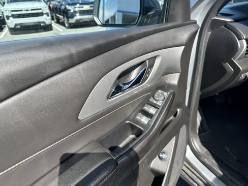 Certified 2023 Chevrolet Traverse LT image 27
