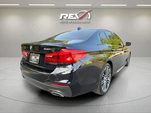 Used 2018 BMW 540i xDrive image 5