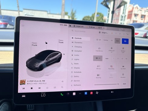 Used 2023 Tesla Model 3 Performance image 24