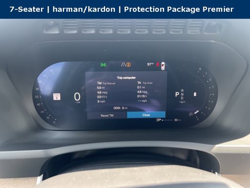 New 2026 Volvo XC90 B6 Plus w/ Protection Package Premier image 17