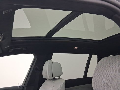 New 2026 BMW X7 xDrive40i w/ M Sport Package image 14