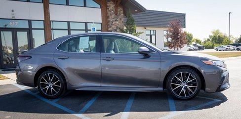 Used 2021 Toyota Camry SE image 23