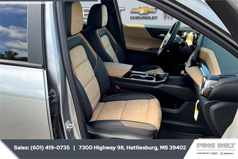 New 2026 Chevrolet Equinox ACTIV w/ Convenience Package III image 9