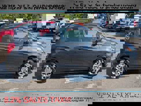Used 2022 Chevrolet Spark LT image 8