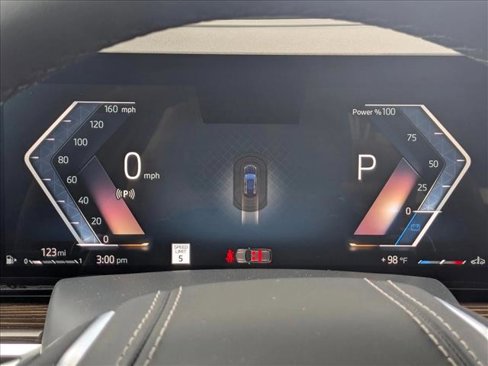Used 2026 BMW X5 sDrive40i w/ Premium Package image 11