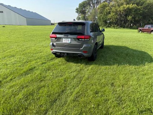 Used 2019 Jeep Grand Cherokee SRT w/ Trailer Tow Group IV image 9