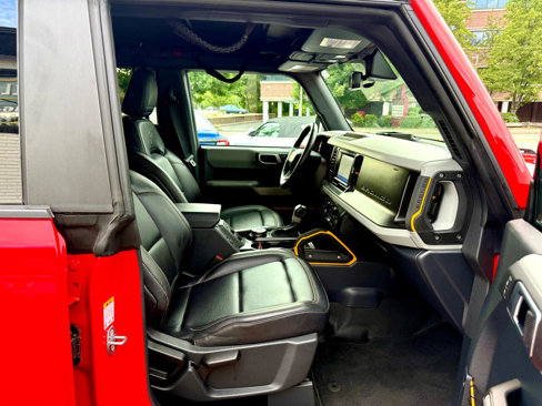 Used 2022 Ford Bronco Badlands image 24