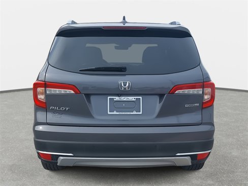 Used 2019 Honda Pilot Touring image 6