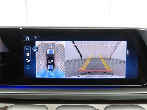 New 2026 Mercedes-Benz GLS 580 4MATIC image 17