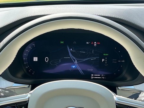 New 2026 Volvo XC60 T8 Ultra image 19