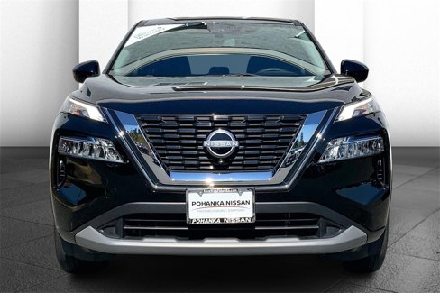 Certified 2023 Nissan Rogue SV image 2