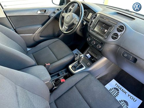 Used 2017 Volkswagen Tiguan Limited image 14