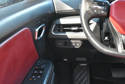 Used 2025 Kia K4 GT-Line w/ GT-Line Premium Package image 12