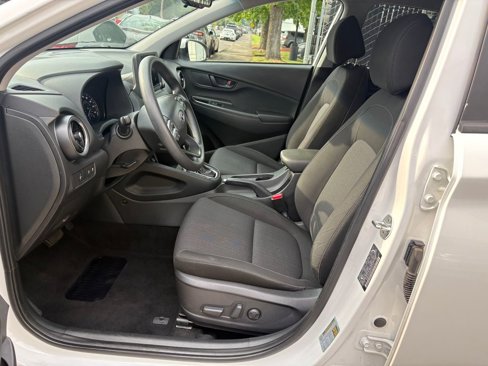 Used 2023 Hyundai Kona SEL image 15