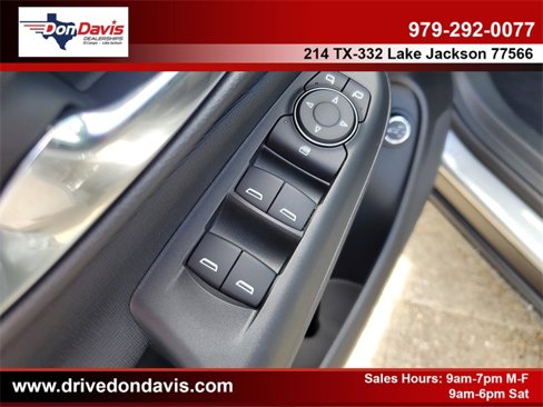 New 2025 Buick Envista Preferred w/ Convenience II Package image 18