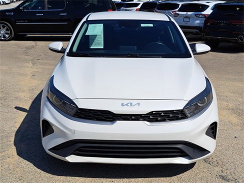 Used 2022 Kia Forte LXS image 8