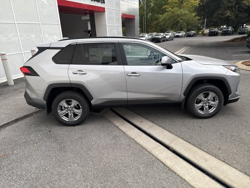New 2025 Toyota RAV4 XLE image 8