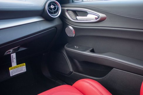 New 2025 Alfa Romeo Giulia AWD image 20