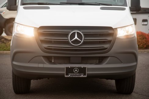 Used 2025 Mercedes-Benz Sprinter 2500 image 13