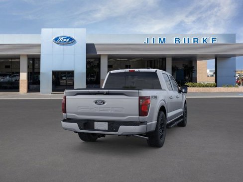 New 2025 Ford F150 XLT w/ Equipment Group 302A MID image 8