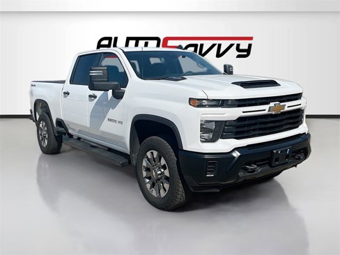 Used 2024 Chevrolet Silverado 2500 Custom w/ Custom Value Package image 1